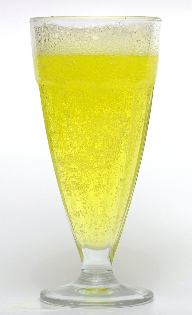 Mountain Dew in a tall glass