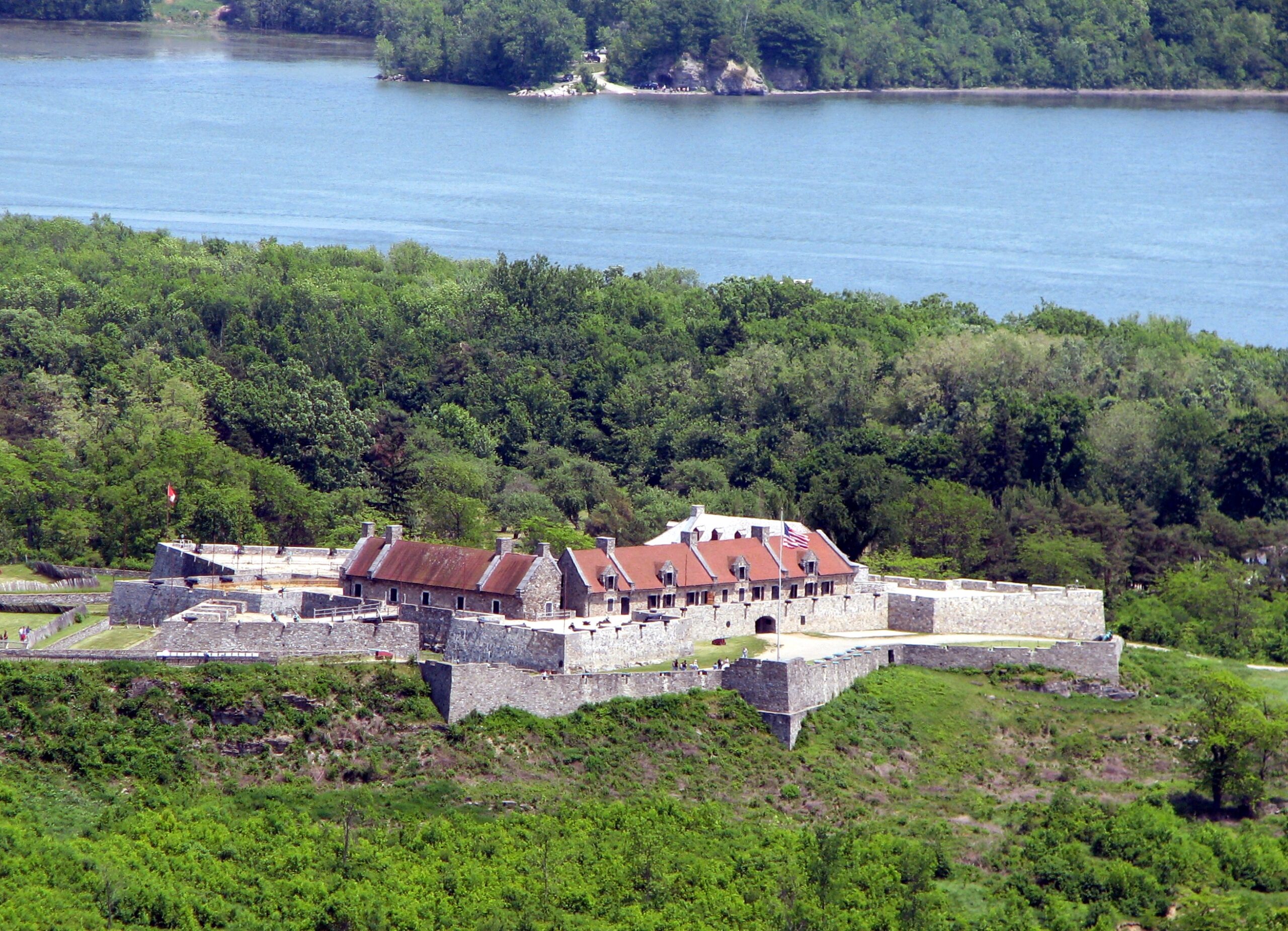 Fort_Ticonderoga,