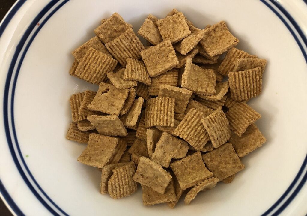 Golden Grahams: Sweet Crunchy Flavor
