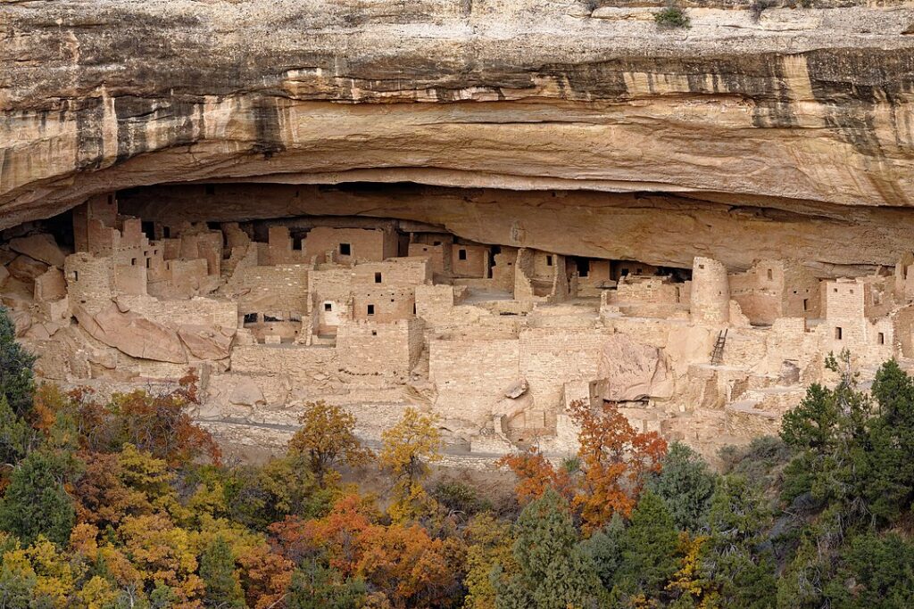 The Ancestral Puebloans: Builders of the Cliff