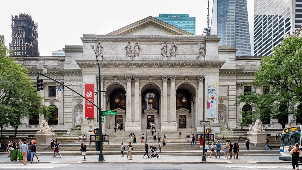 1911 – New York Public Library’s Grand Opening