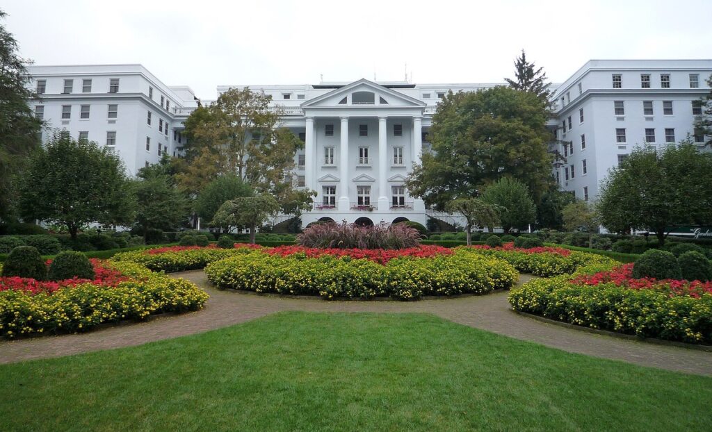 The Greenbrier-North