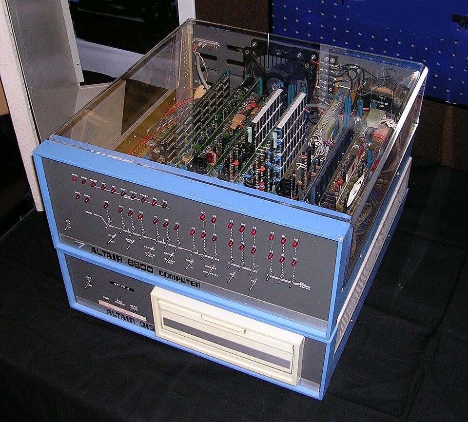 The Altair 8800: A Revolutionary Misstep