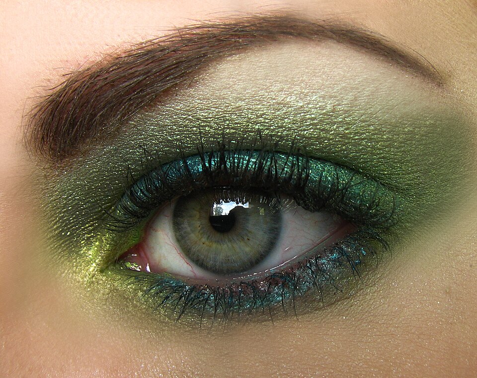 Green metallic eye shadow