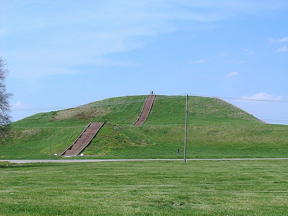 The Mississippian Culture: Mound Builders of Mystery