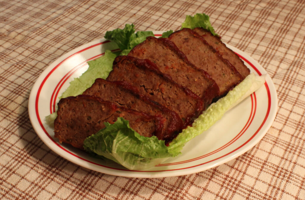 Festivus_Meatloaf_on_a_bed_of_lettuce