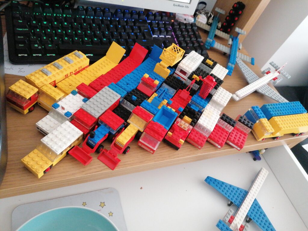 LEGO: Building Creativity