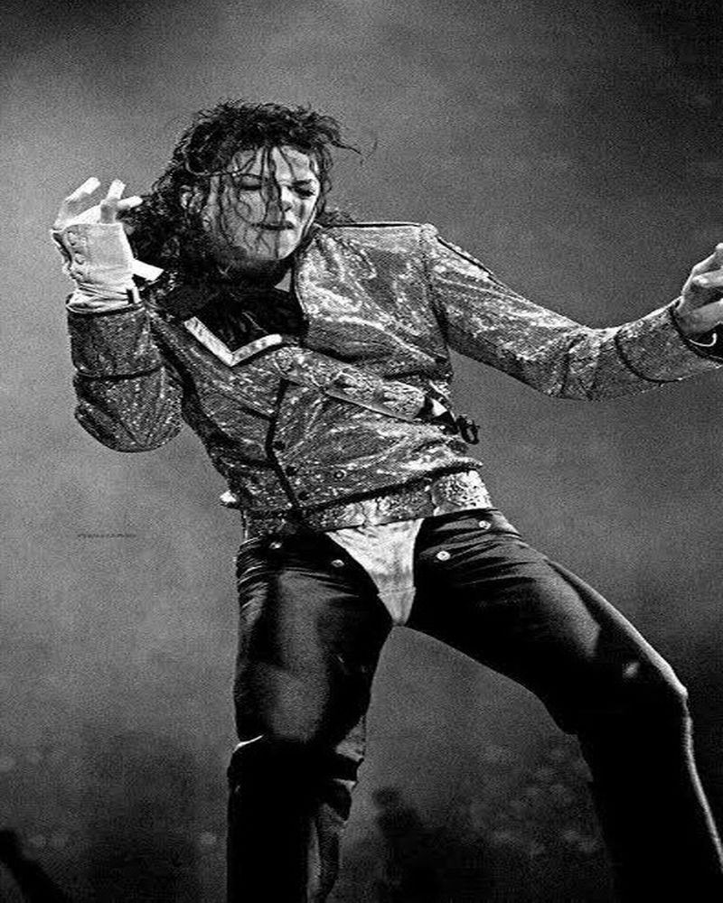 Michael Jackson's Revolutionary Glove