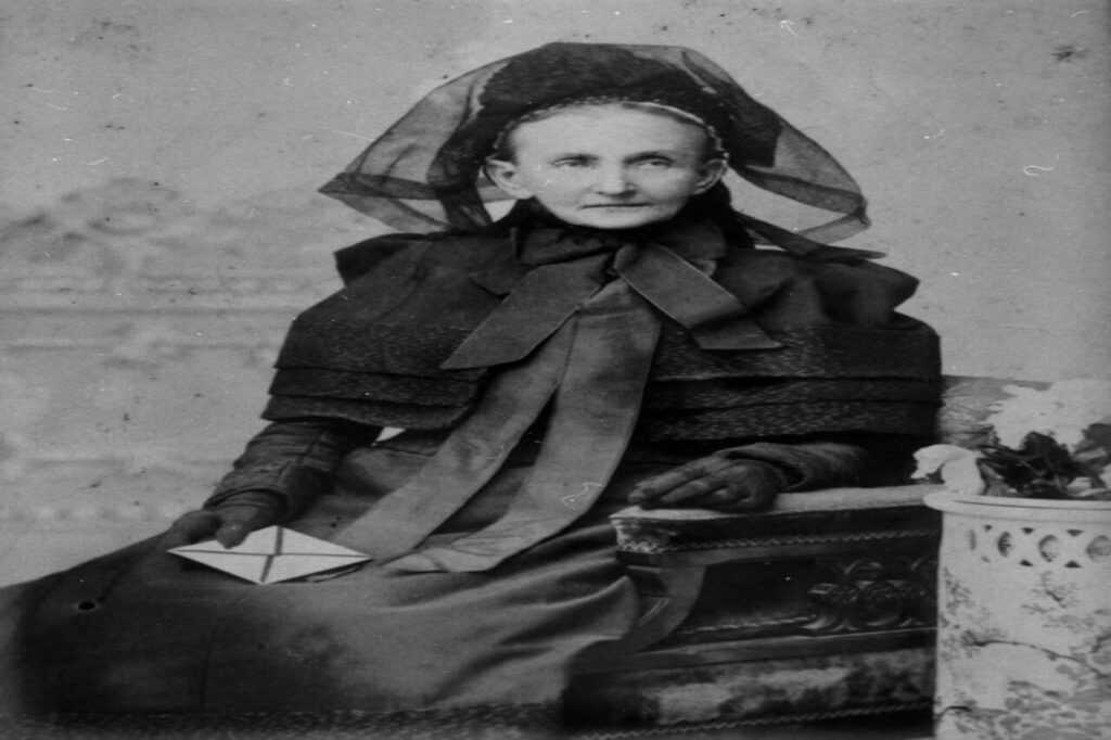 Mourning Attire