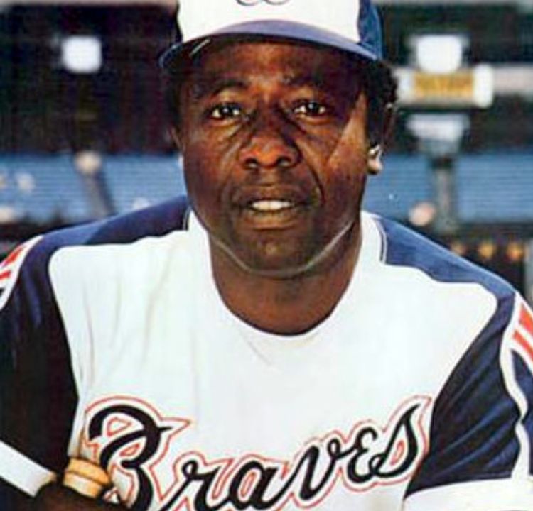 Hank Aaron: Breaking Records and Barriers