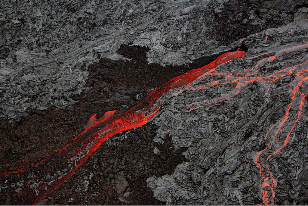 Hawai'i Volcanoes: Land of Fiery Creation
