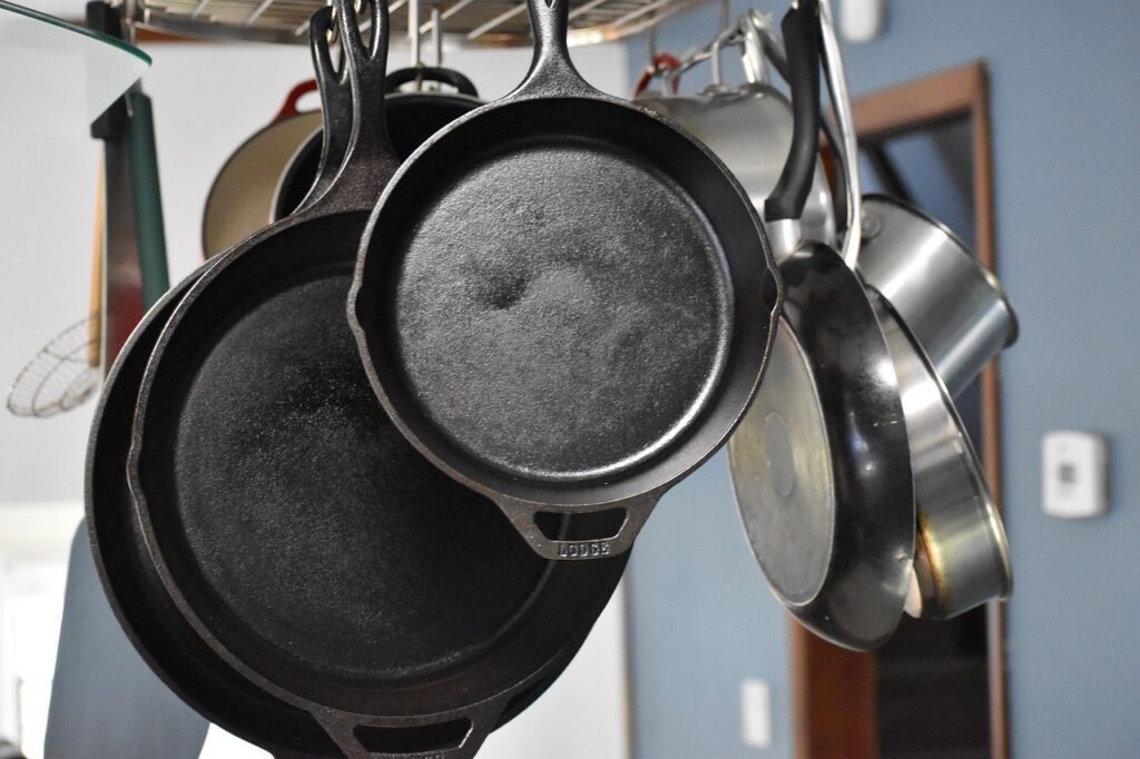 pots pans
