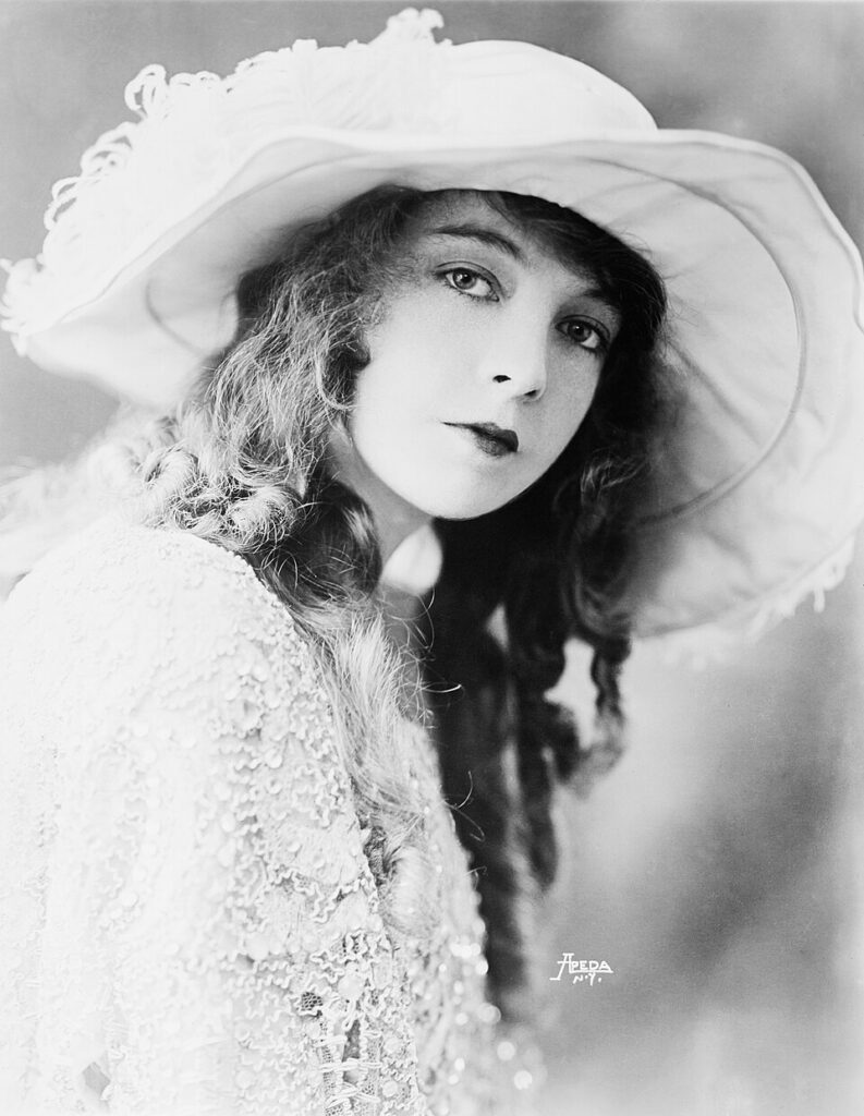 Lillian Gish: Pioneer of Film Acting