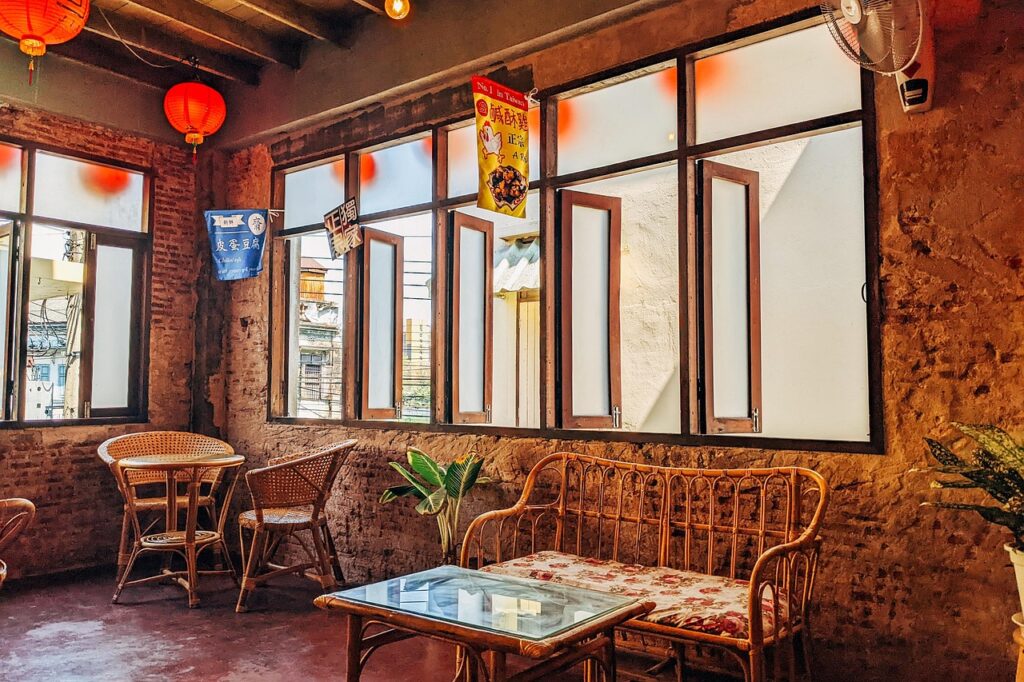 Legendary Local Diners
