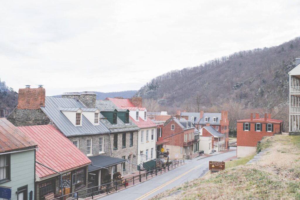 9 Things That Made Small-Town Life in America Unique