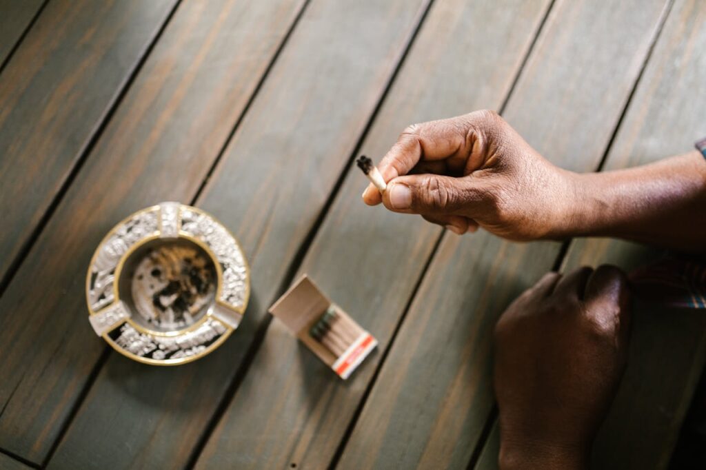 Tobacco: Roll Your Own