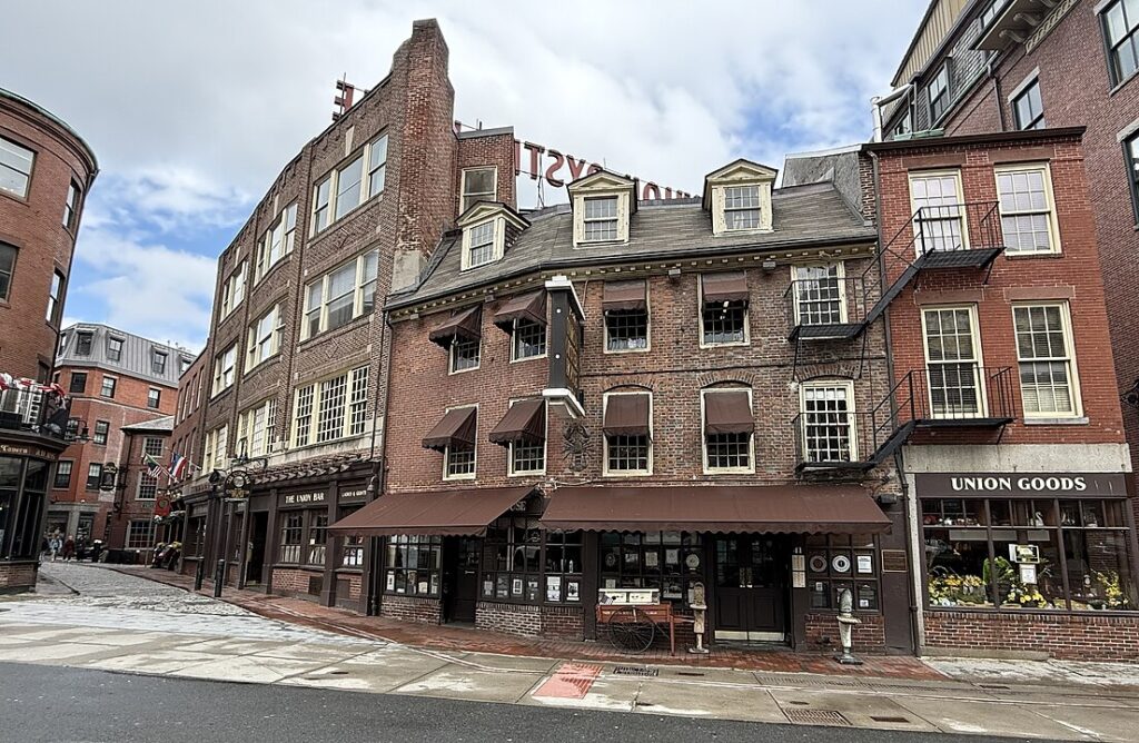 Dine Like a Revolutionary at Union Oyster House