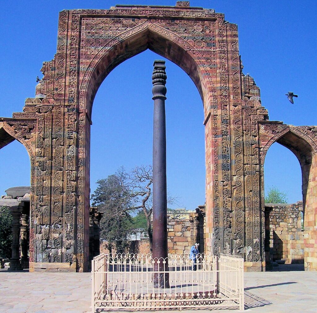 Iron_Pillar,_Delhi