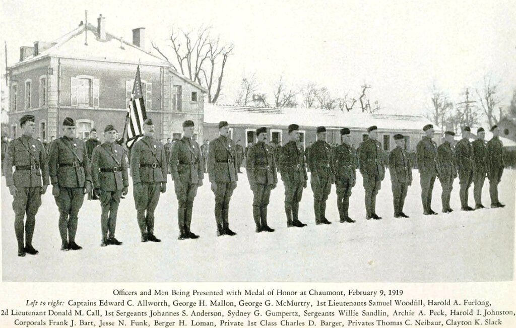 1132px-Medal_of_Honor_Presentation_Ceremony