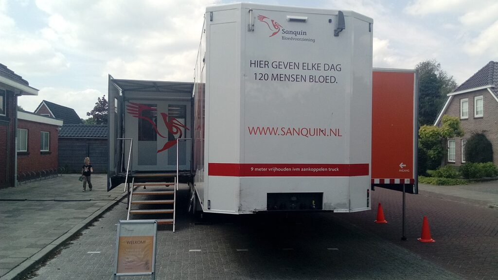 Sanquin_mobile_blood
