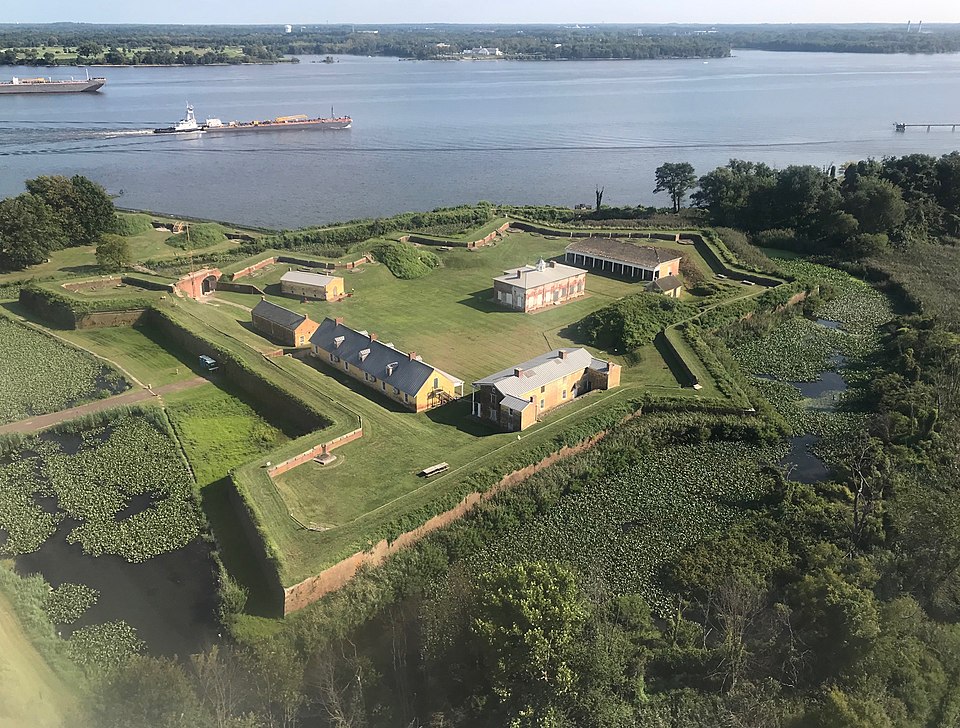 Fort_mifflin