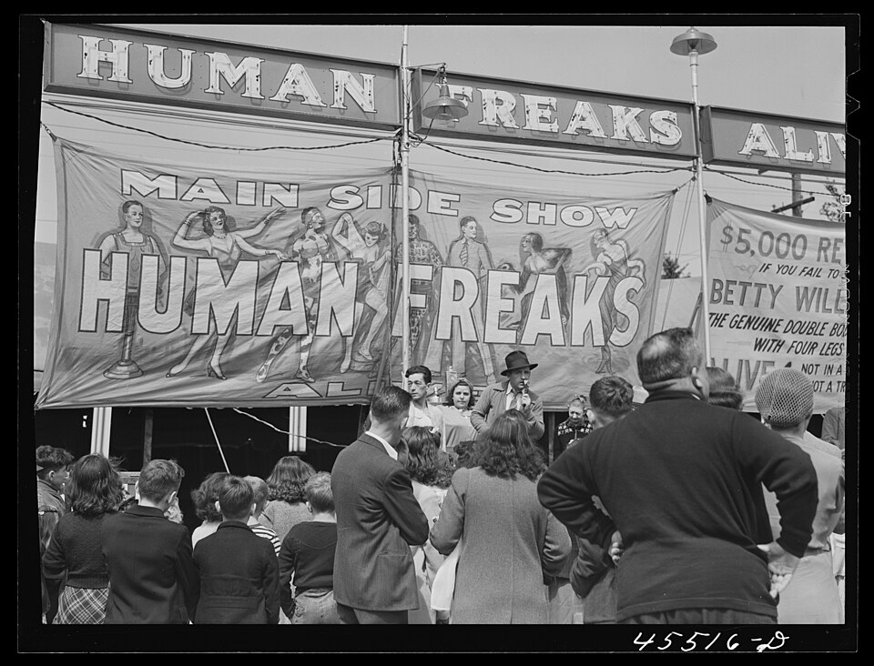 Freak_show