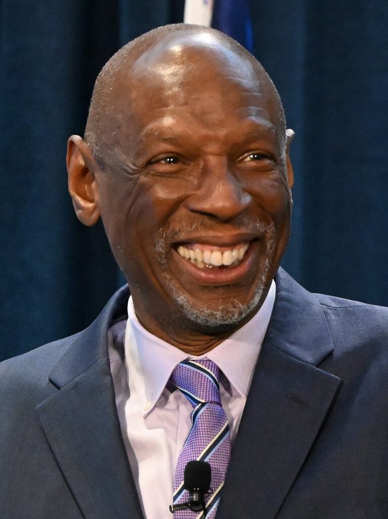 The Transformational Approach of Geoffrey Canada