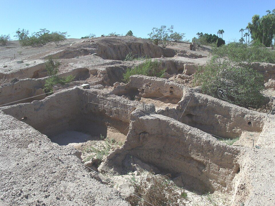 Hohokam Villages: Masters of Irrigation