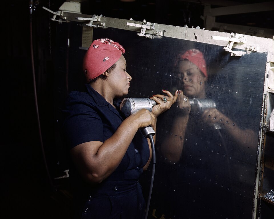 Rosie_the_Riveter