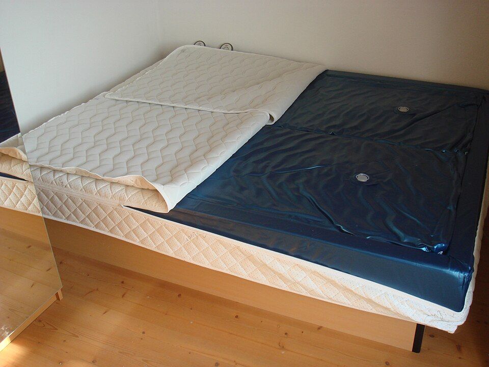 Waterbeds: A Wave of Comfort