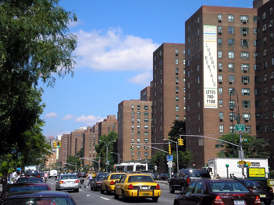 Stuyvesant Town: Controversy and Community