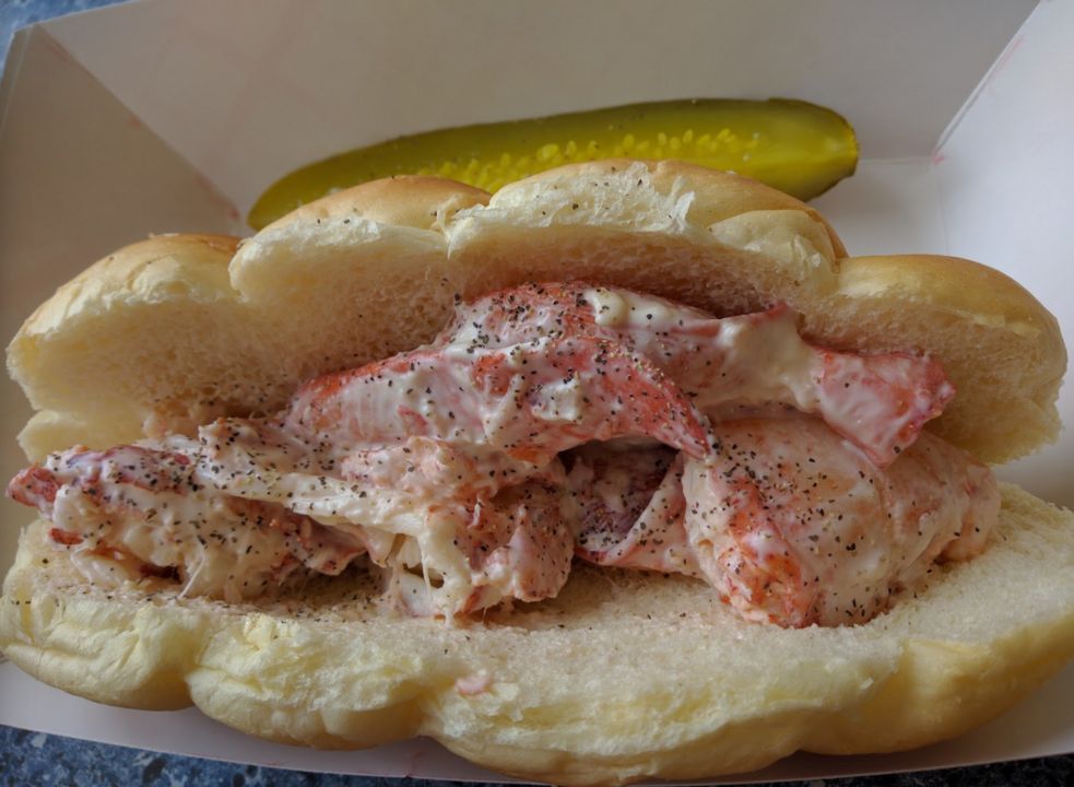 Lobster Roll: A Taste of Maine