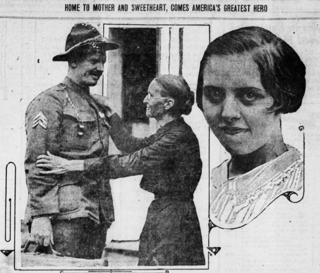 Alvin_York_his_mother_and_wife_