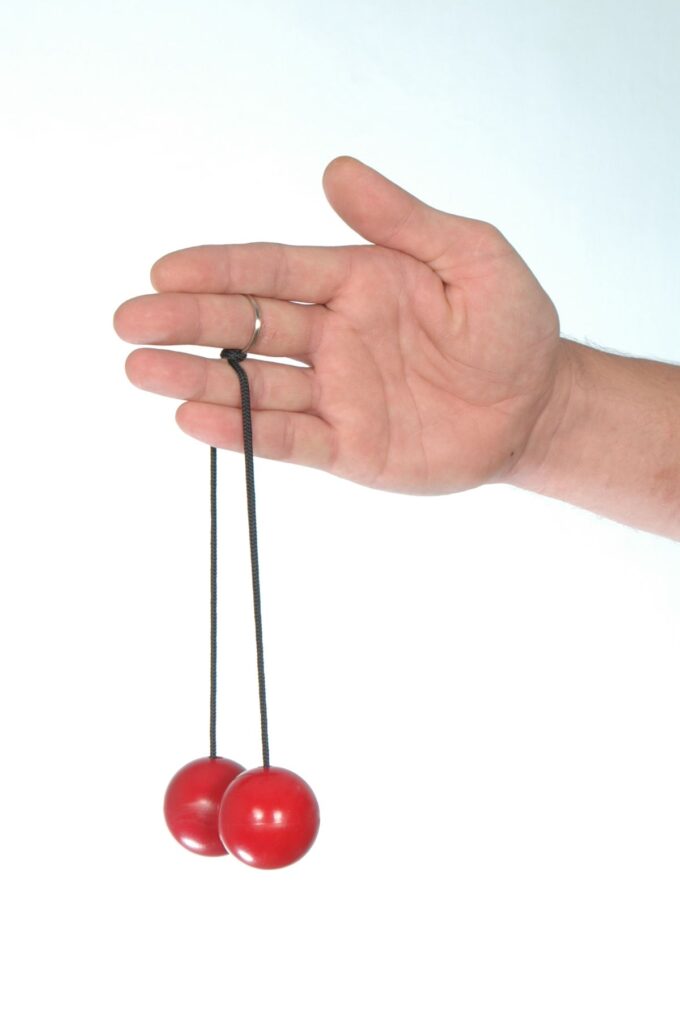 Ball clackers