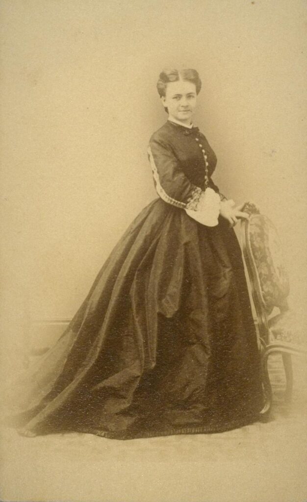 Lillie Coit: San Francisco's Fire Enthusiast