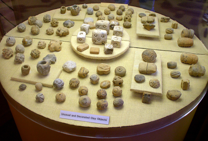 Poverty_Point_clay_utensils