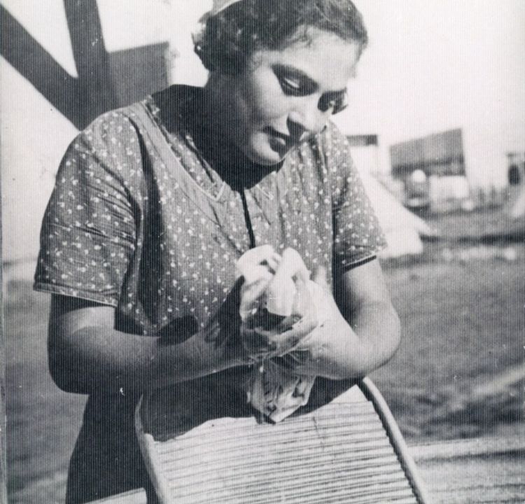 Soap-Infused Washboard Girdles