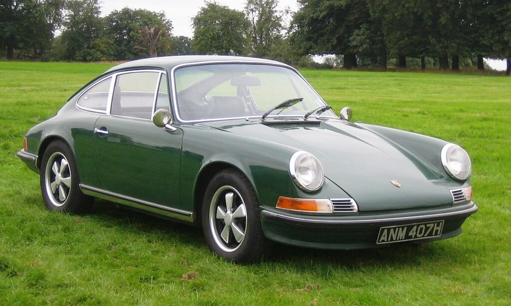 Porsche 911 Carrera RS: Pure Performance