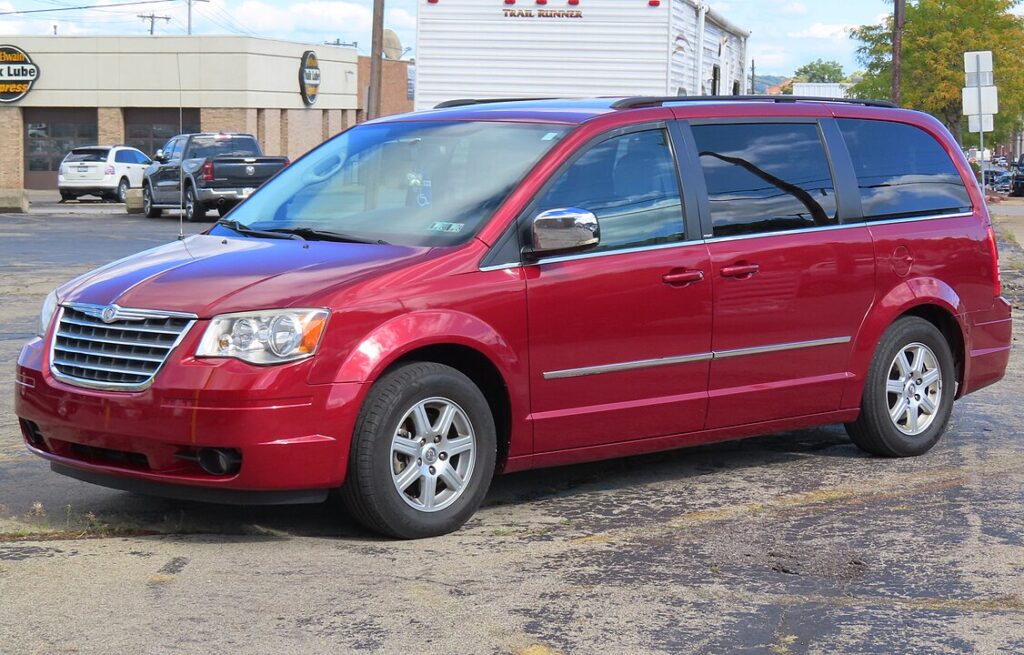Chrysler Town & Country: Premium Voyage