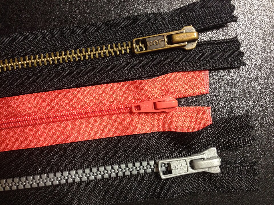 Modern Zippers: Fastening American Style