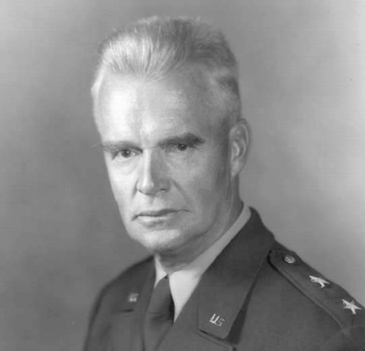 General William Dean: The Courageous POW
