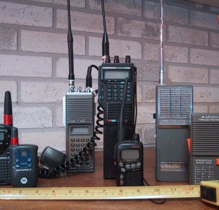 Walkie Talkies Adventure