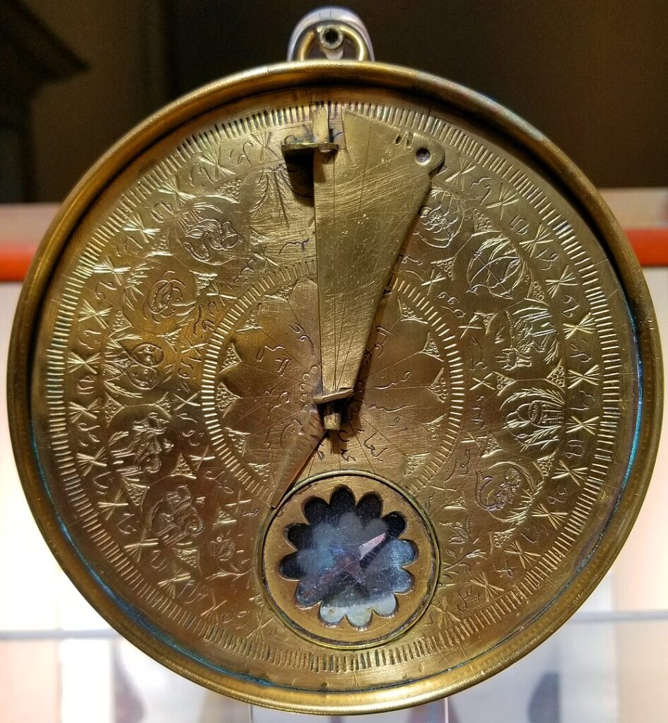 Colonial Sundial Clocks