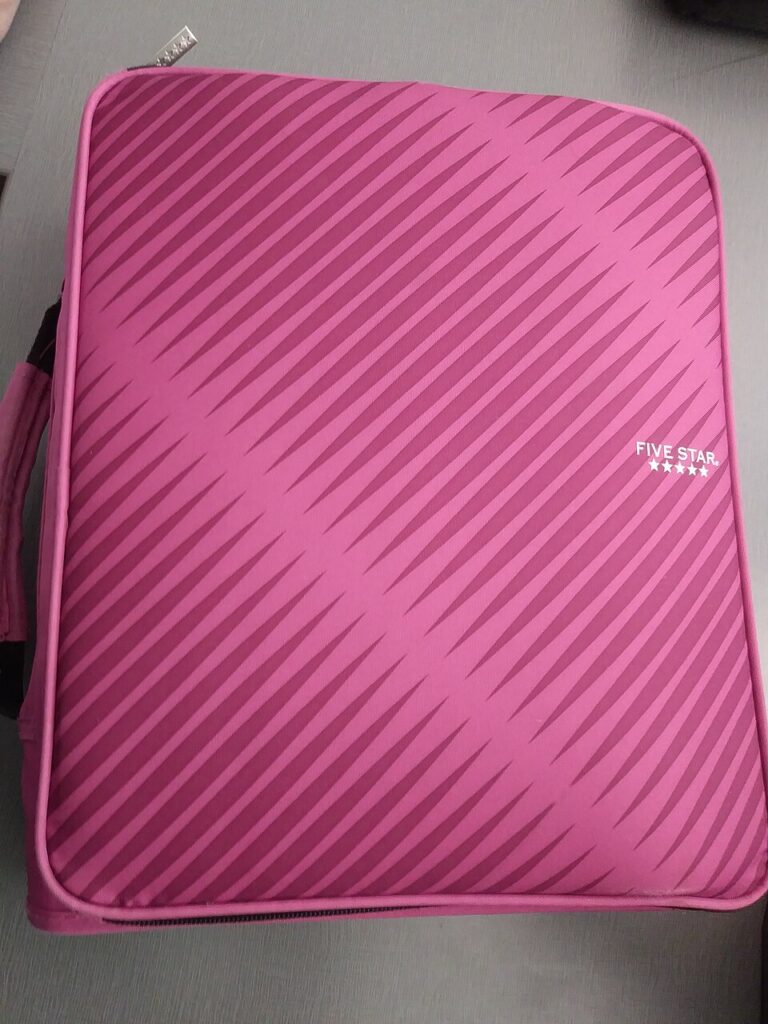 Carrying a Trapper Keeper