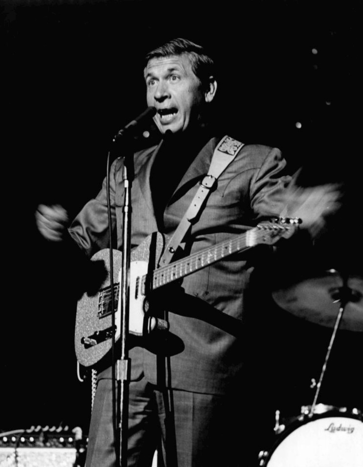 The Fall of Bakersfield Sound
