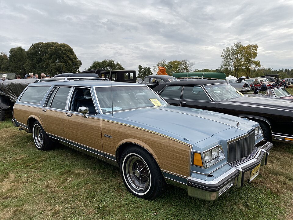 Buick Estate Wagon: Ultimate Family Car