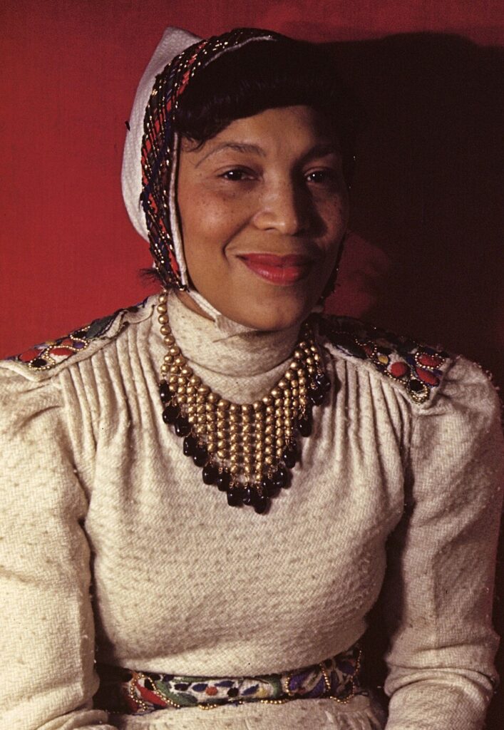 Zora Neale Hurston: Harlem's Forgotten Voice